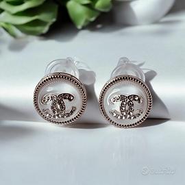 Orecchini-Bottone Chanel