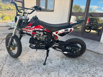 Pit bike