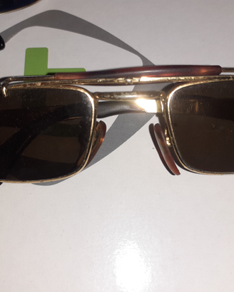 2 paia di occhiali sting