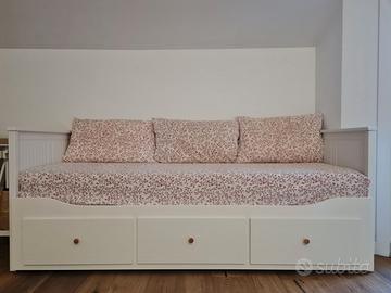 Divano letto Ikea Hemnes inclusi 2 materassi