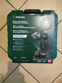 Potente avvitatore a percussione Parkside 