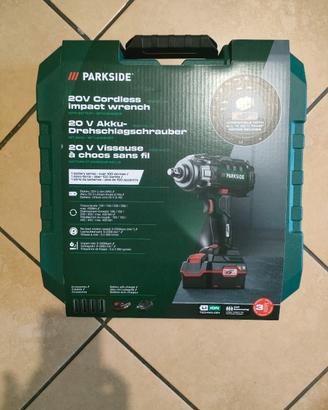 Potente avvitatore a percussione Parkside 