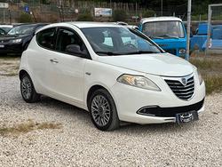 Lancia Ypsilon 1.3 MJT 16V 95 CV 5 porte S&S Plati