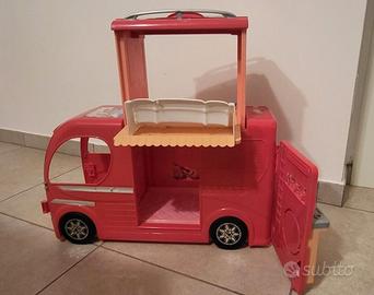 Camper Barbie