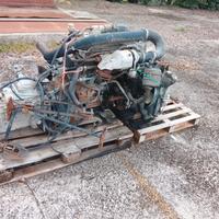 motore  Nissan ateleon con cambio zf