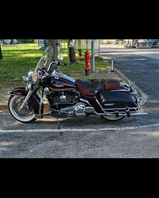 Harley Davidson FLHRCI Road King 1584 Classic 2007