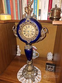 Orologio da tavolo in stile francese