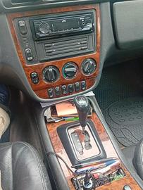 MERCEDES ML 320 IN BUONO STATO