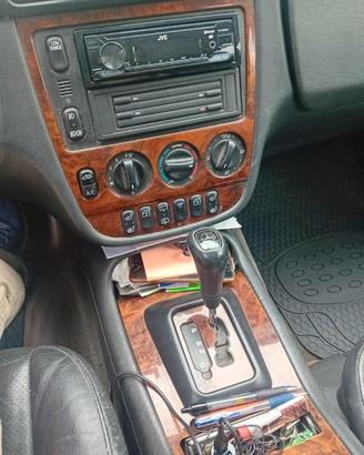 MERCEDES ML 320 IN BUONO STATO