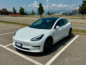 Tesla Model 3 Long Range Dual + Acceleration Boost