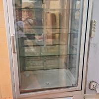 Frigorifero verticale