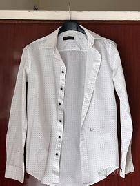 Camicia elegante bianca uomo con dettagli a pouà