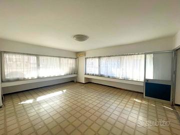 Ufficio Palermo [Cod. rif GST164ACU]