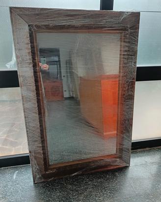 Specchio con cornice in legno H145 L99