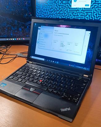 Lenovo Thinkpad x230 - i5 - Laptop professionale