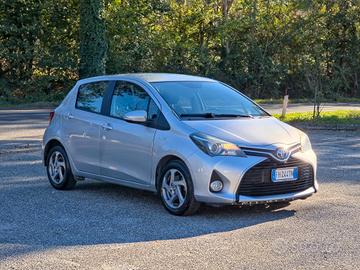 Toyota Yaris 1.5 Hybrid 5 porte Active 2017-E6B Au