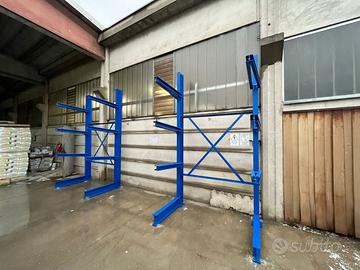 Scaffale Cantilever