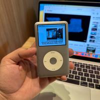 Apple iPod Classic 7ª Gen 160GB – Argento