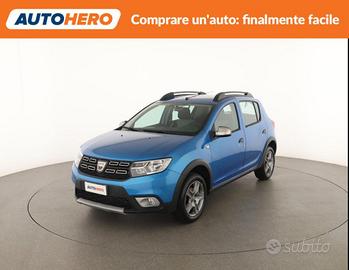 DACIA Sandero RF79353