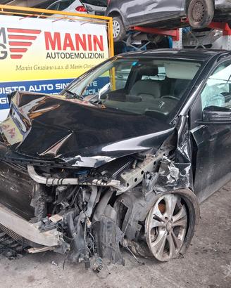 Ricambi Mercedes B180d 2016
