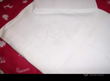 Lenzuolo matrimoniale in puro lino con 2 federe 