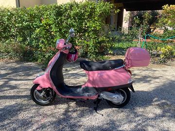 Vespa Piaggio LX 50