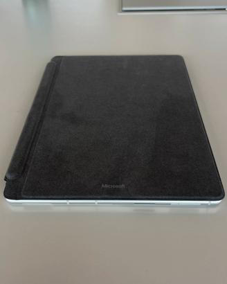 Microsoft Surface Pro  9