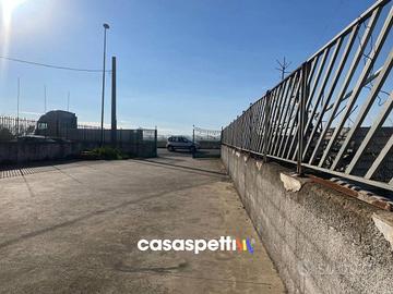Immobile di 800 m² a Eboli