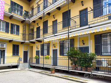 3 LOCALI RISTRUTTURATO IN CORTE LIBERO SUBITO!!