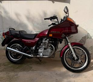 Honda Silver Wing GL500 1983