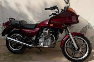 Honda Silver Wing GL500 1983