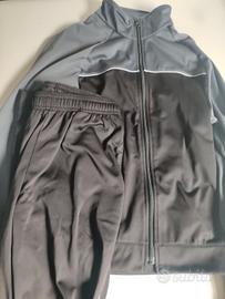 tuta pantaloni e felpa decathlon 