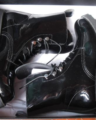 Scarponcini donna marca CULT