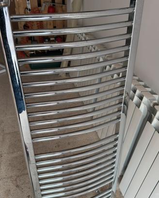 radiatore termosifone termoarredo curvo