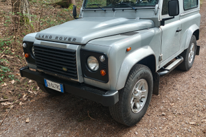 Defender 90 TD4 SE di fine 2009