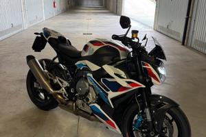 BMW M1000R MY 2024