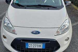 Ford Ka 2016 Black and White 