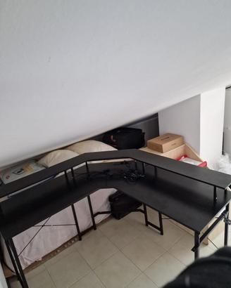 Scrivania a L per studio & cameretta.