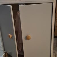 Armadio per vestiti bambole