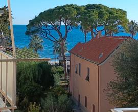 Appartamento con Balcone Vista Mare pieno Centro