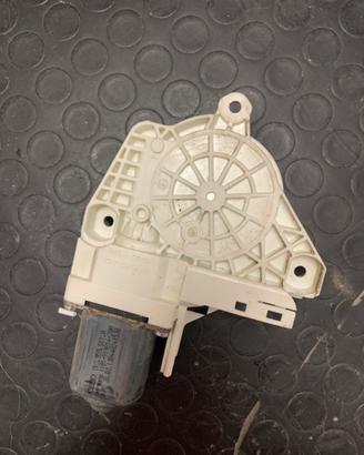 Motorino alza cristallo posteriore Audi a4 2012