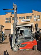 Carrello elevatore elettrico 3000kg marca Linde