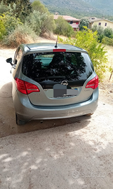 Opel Meriva 1.3 90 cv di dicembre 2013..