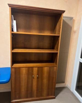 Armadio in legno