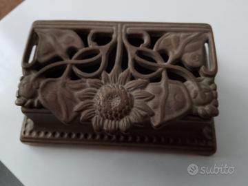 Scatolina antica in ottone