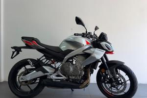 Aprilia Tuono 457