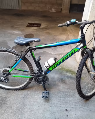 MTB 26"nera/verde/blu 21 rapporti 