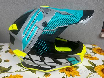 Casco  cross Givi