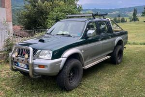 Mitsubishi l200