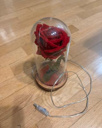 Lampada rosa “La bella e la Bestia”